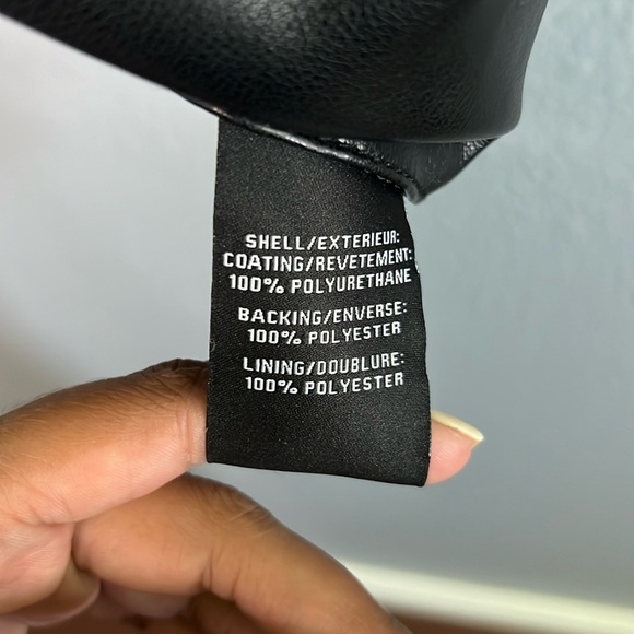 7 For All Mankind Leather Crop Top - Picture 4 of 4